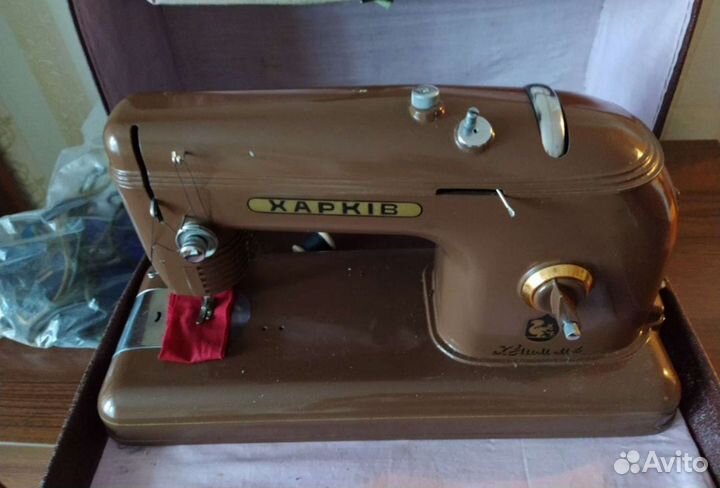 Раритетная швейная машина 