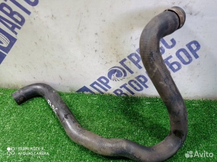 Патрубок Audi A4 B5 седан 1.6 ADP 1997