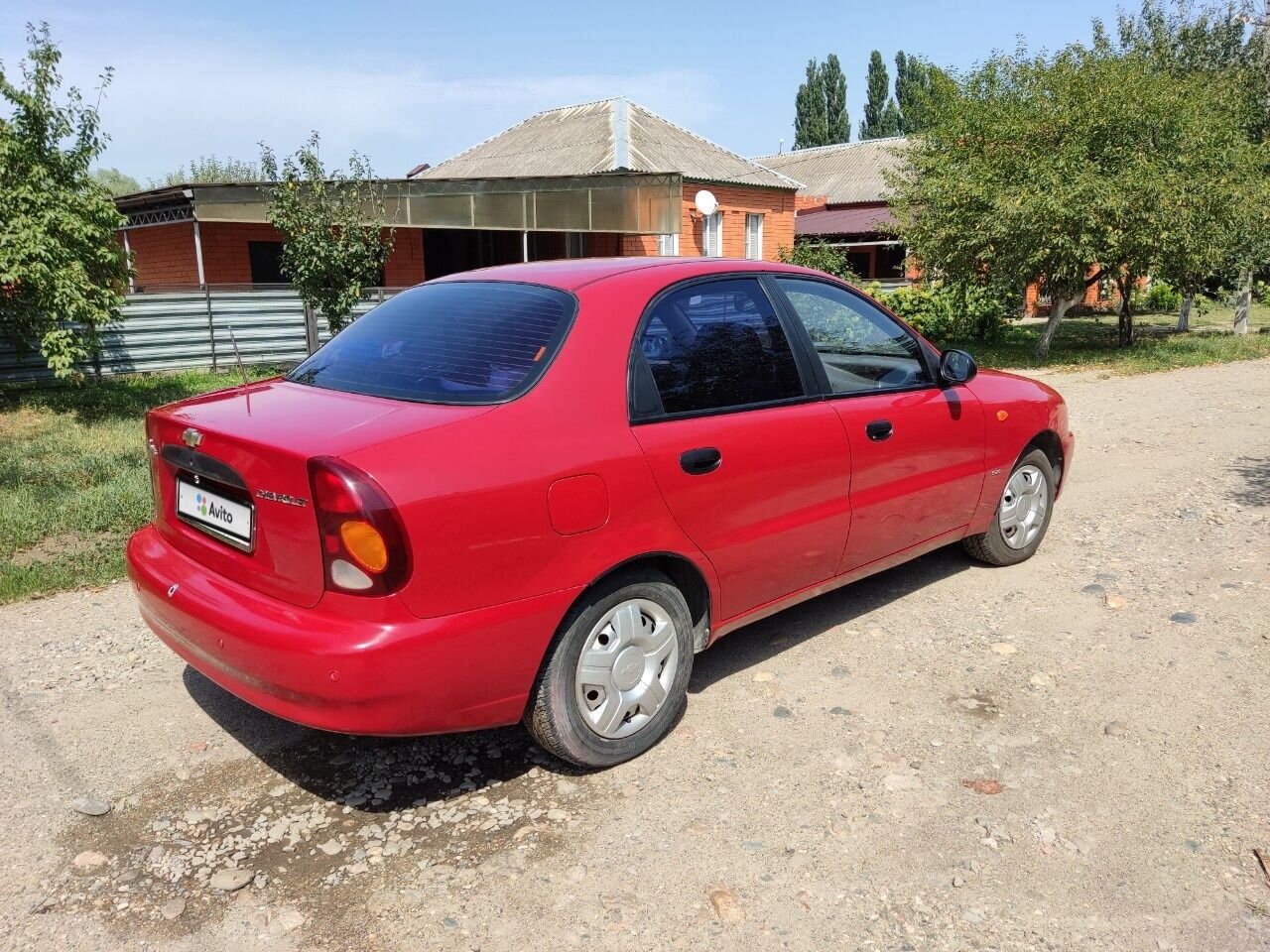 Chevrolet Lanos: фото владельца