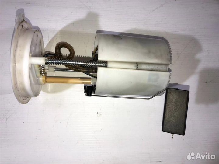 Насос топливный электрический VW-Фольксваген Jett