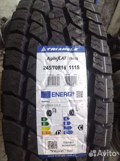 Triangle TR292 245/70 R16