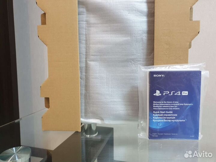 Sony playstation PS4 Pro / SSD Samsung EVO 860