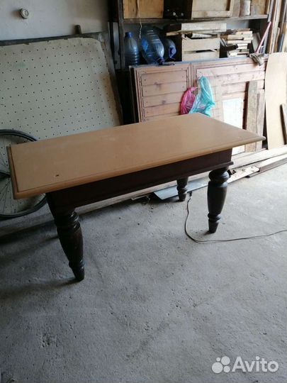 Стол старинный