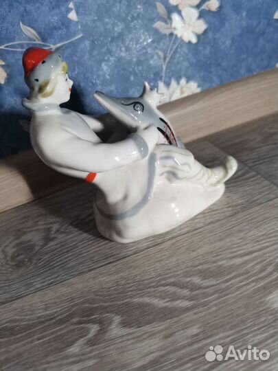 Статуэтка емеля со щукой