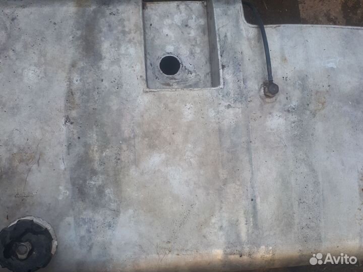 Топливный бак