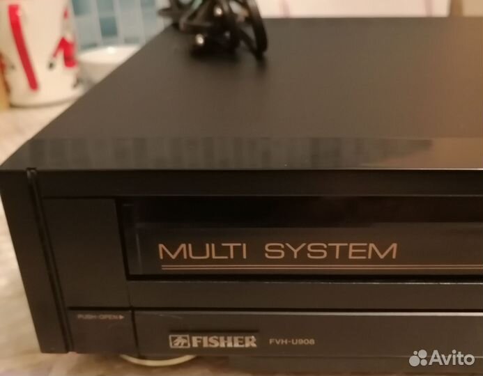 Японский видеомагнитофон Fisher U908