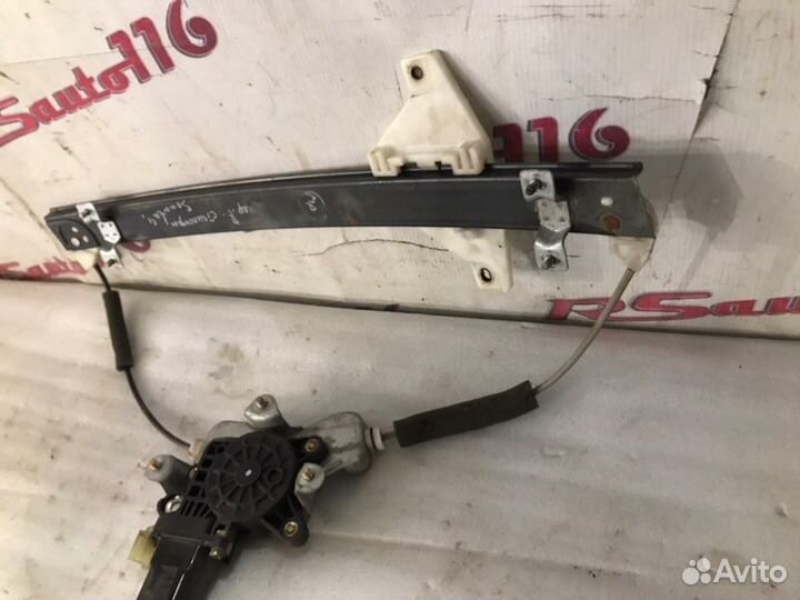 Стеклоподъемник передний правый Hyundai Sonata 4