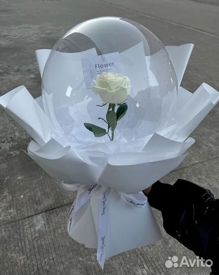 Букет роза в шаре
