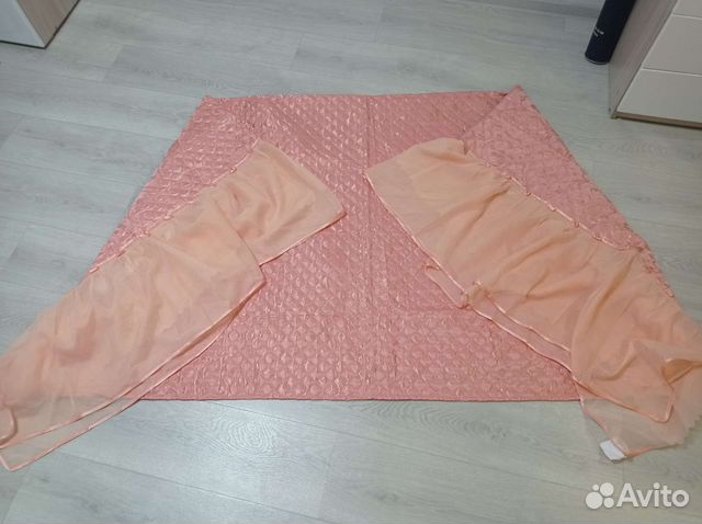 Покрывало на кровать новое