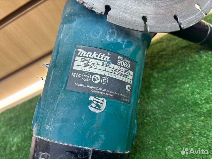 Болгарка Makita 9069