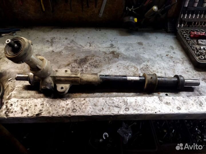 Рулевая рейка kia Sportage