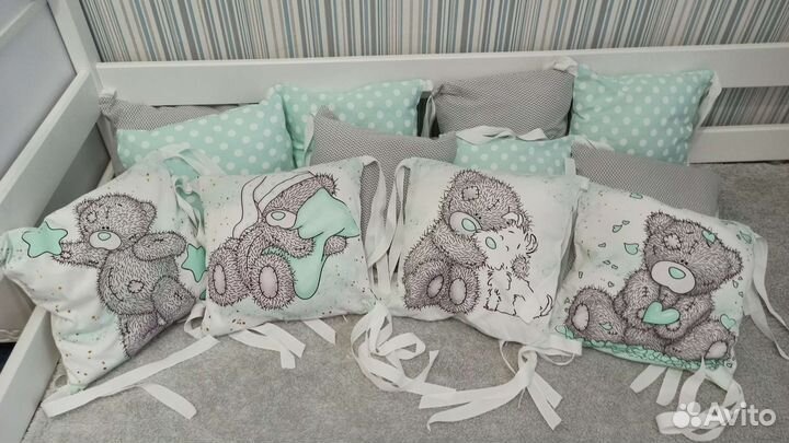 Комплект бортиков в детскую кроватку