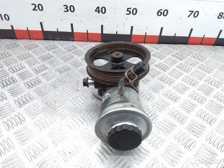 Насос для Toyota Avensis 2 (T250)