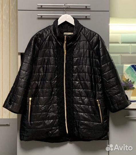 Новая эффектная курточка 50-52