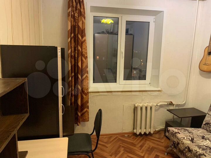 Комната 9,8 м² в 3-к., 8/9 эт.