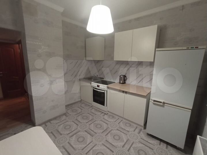 2-к. квартира, 54 м², 10/14 эт.