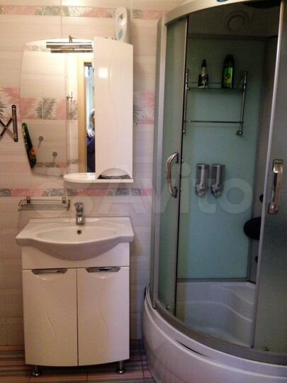 3-к. квартира, 100 м², 2/18 эт.