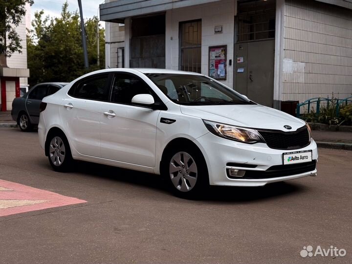 Kia Rio 1.6 AT, 2015, 88 327 км