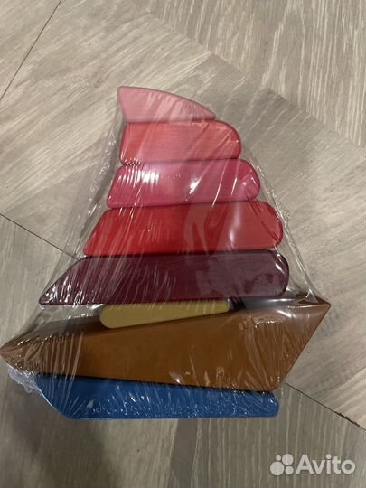 Деревянная пирамидка