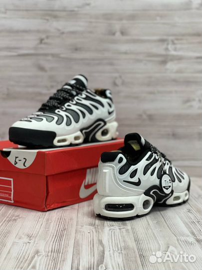 Кроссовки -Nike air max Plus Drift