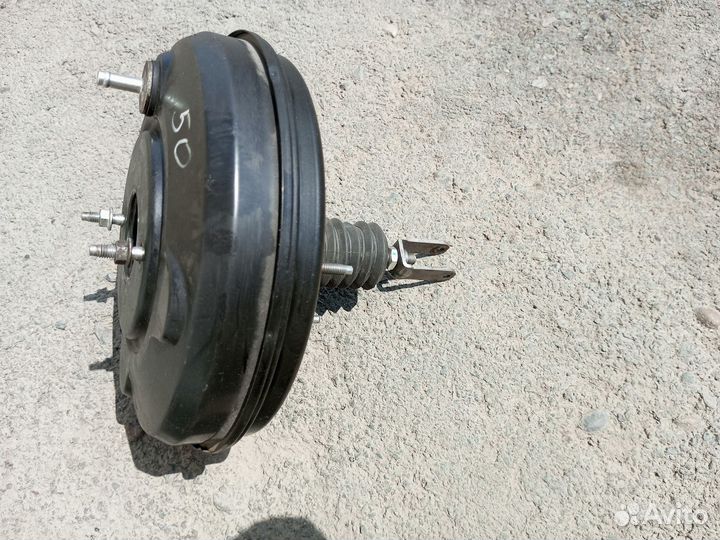 Вакуумный усилитель тормозов Camry 50 левый руль