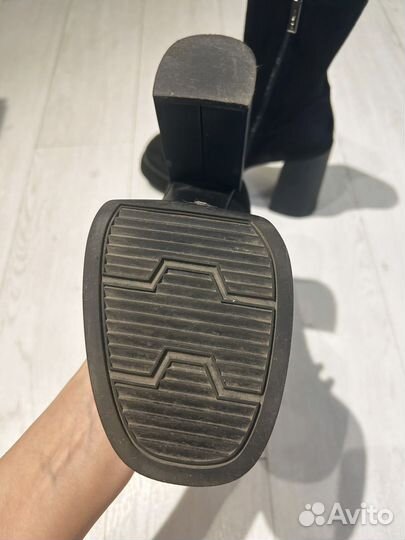 Ботильоны 38 на высокой платформе