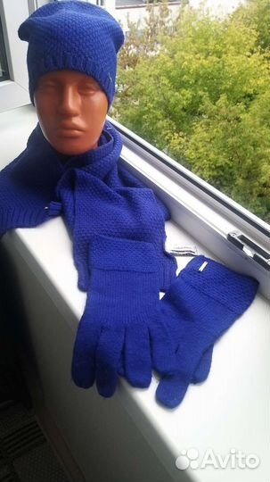 Шапка, шарф, перчатки Calvin Klein