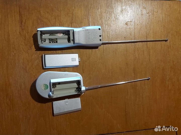 Радиоприемник миниатюрный с фонариком