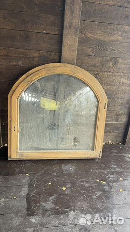 Деревянное окно