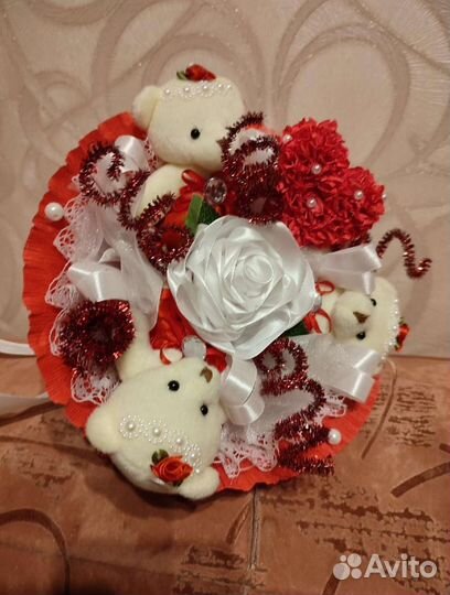 Букет с игрушками