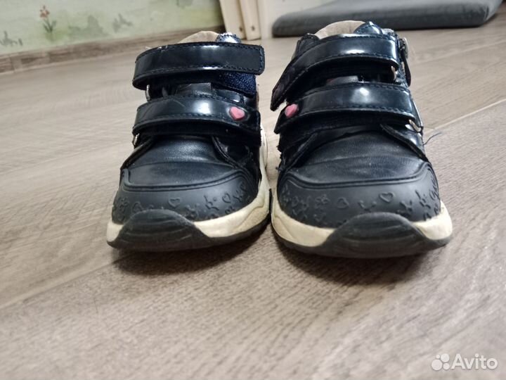 Ботинки для девочки