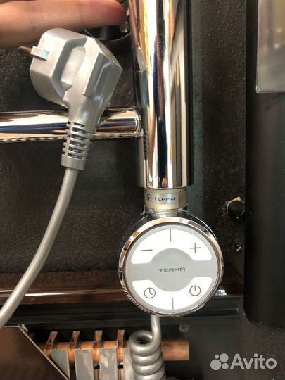 Полотенцесушитель WH Гамма электрический 300 W (80