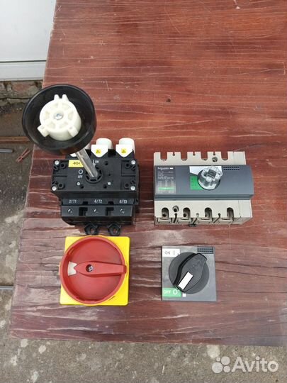 Выключатель - разъединитель Schneider и eaton