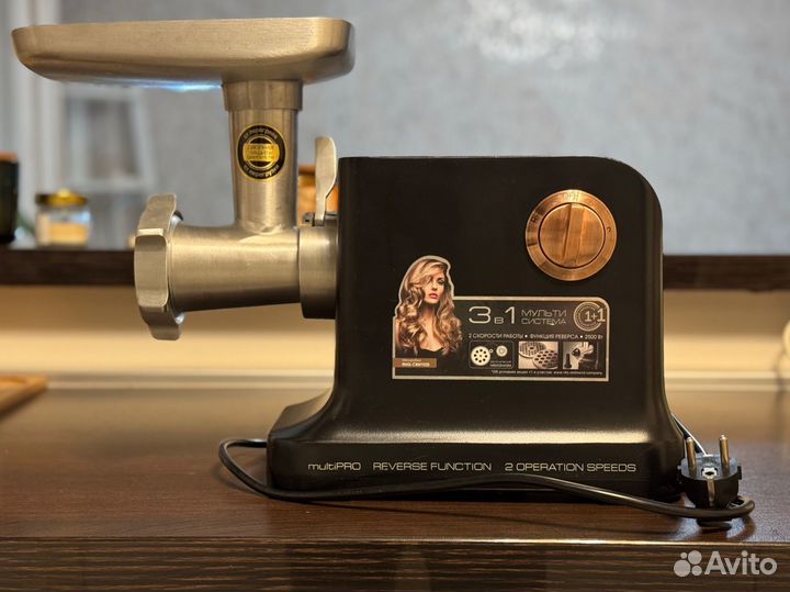 Мясорубка Redmond