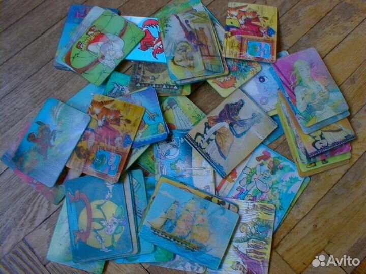 Календари календарики переливные объёмные 1970-80е