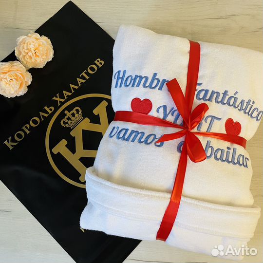 Мужской махровый халат с вышивкой на заказ