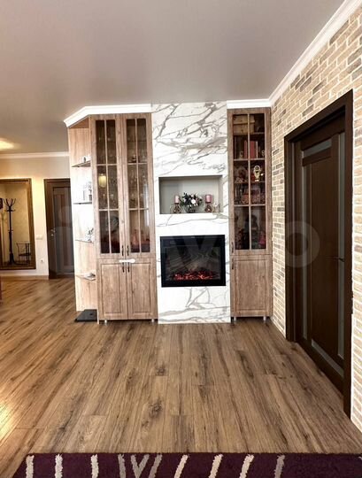 2-к. квартира, 65 м², 12/18 эт.