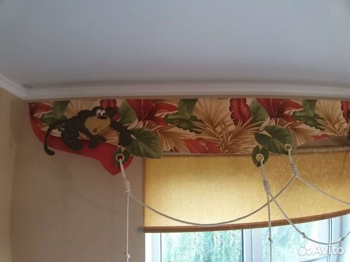 Шторы и ламбрикены бу