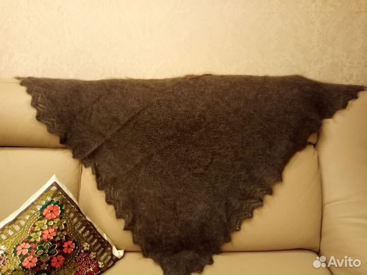 Ажурный платок из козьего пуха 120/120