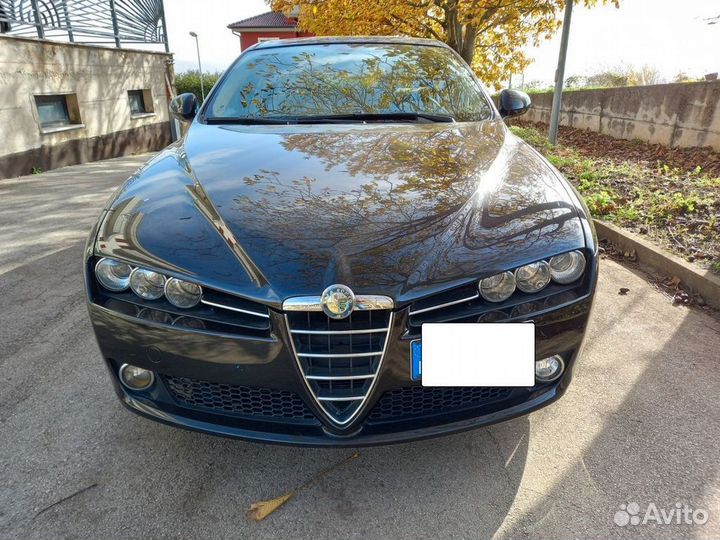 В разборе Alfa Romeo 159