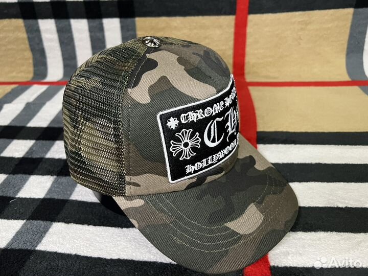 Летняя премиальная бейсболка сетка Chrome Hearts