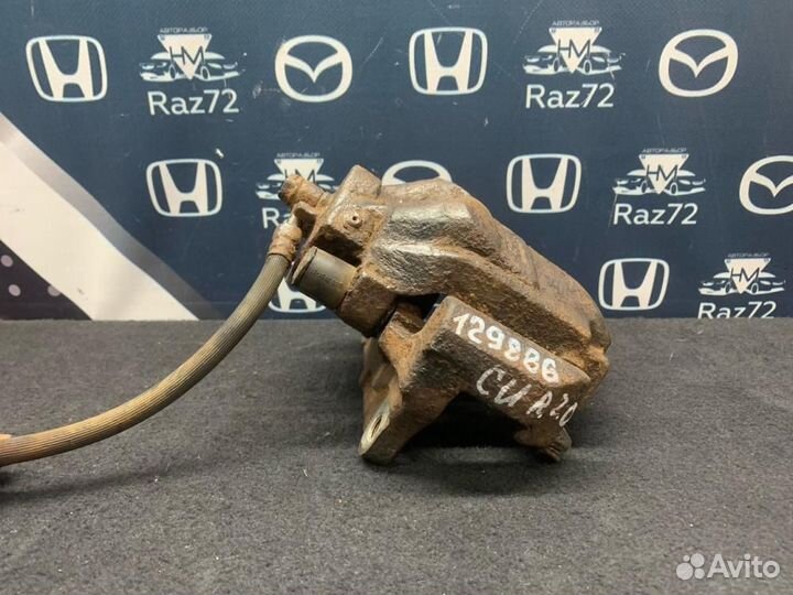 Суппорт передний правый Honda Accord CU