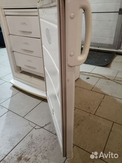 Продажа холодильников бу