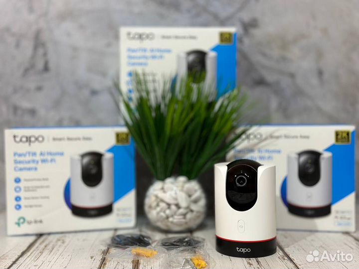 IP-камера TP-Link Tapo C225 белый (4Мп, Wi-Fi, пов