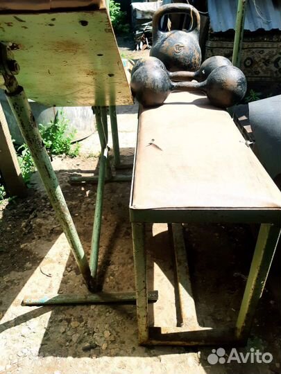 Скамья для жима лежа. Гири.диски