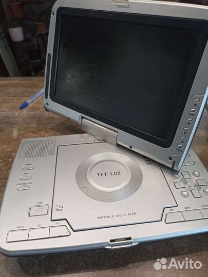 Портативный видеопроигрыватель