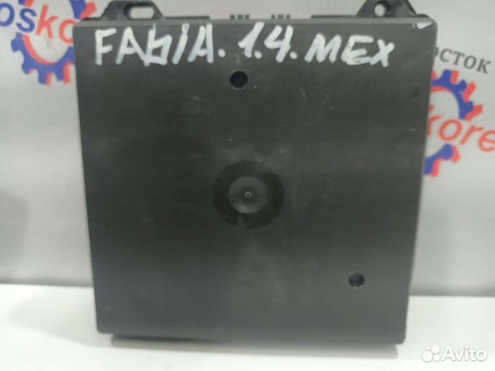 Блок комфорта Skoda Fabia хэтчбек CBZ 1.2 2010