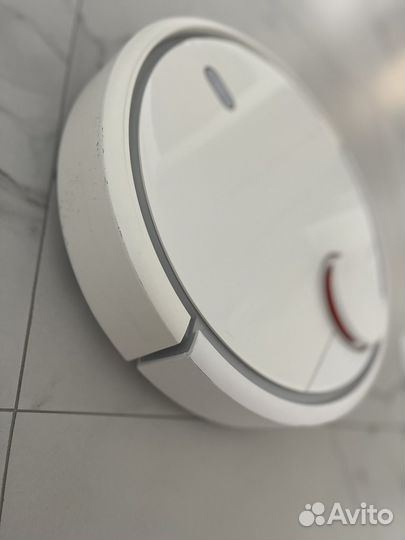 Xiaomi Робот-пылесос Mi Robot Vacuum Cleaner