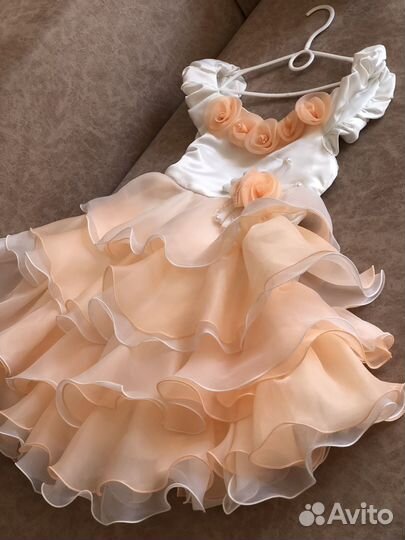 Красивое платье для девочки