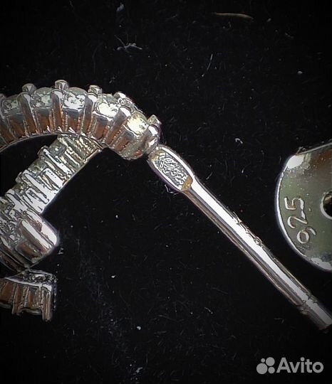 Серьги с фианитами